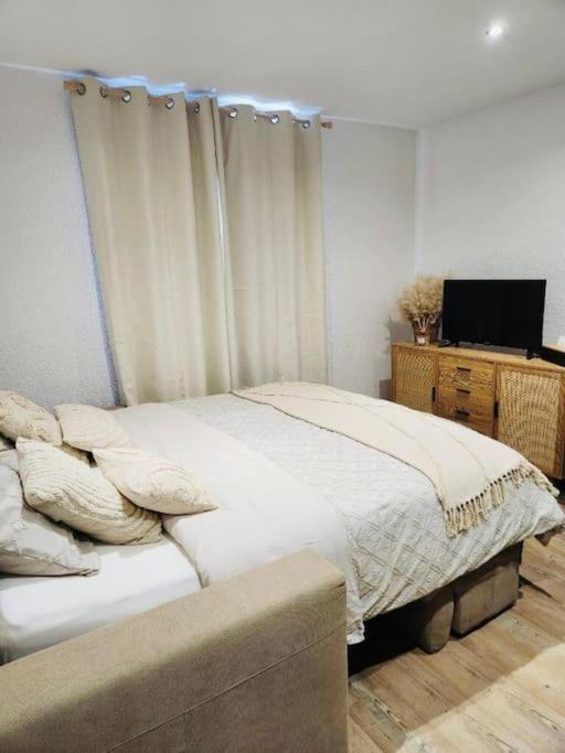 Magnifique Studio Calais Plage Parking Gratuit Εξωτερικό φωτογραφία